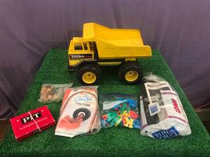 lot 195 image: Tonka Truck & Games