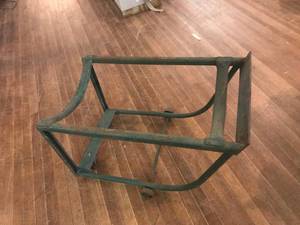 lot 251 image: Barrel Mover