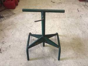 lot 308 image: Adjustable Shop Stand