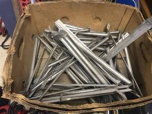 lot 328 image: Shelving Brackets
