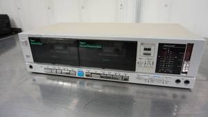 lot 6 image: Dolby System Double Deck Cassette Deck- MCS (Modular Component Systems)-Model 683-3557