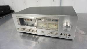 lot 7 image: Pioneer Stereo Cassette Deck--Model  CT-F500