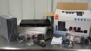 lot 30 image: RCA Cinema Maison Blu-ray Home Theater W Speakers & Instruction Booklet & Controller