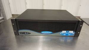 lot 33 image: Crown Hurricane Professional Commercial Power Amplifier--Model CL1