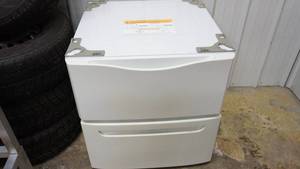 lot 59 image: White Base To Install For Washer Or Dryer To Set On Top Of.