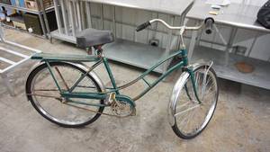 lot 64 image: Green Bicycle