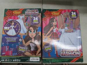 2 Advent calendar Dress me up fashi...