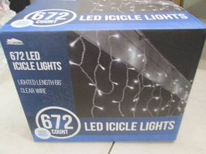670 LED icicle lights, cold white, ...