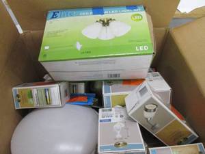 box of misc lighting open box ...