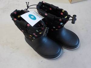 Cat and Jack size 6 Waterproof Boot...