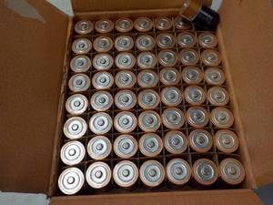 Case of 112 size D Duracell Batteri...