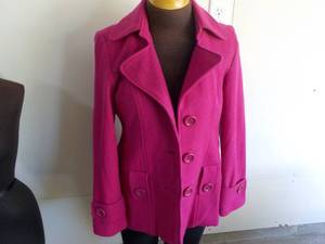 Relativity size L Winter Jacket...