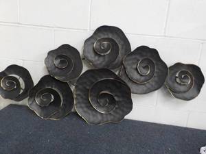 Metal Wall Dcor 45 x 20...