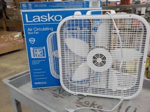Lasko Box Fan tested and works...