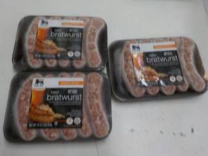 4 - 16 oz Frozen Pkgs Beer Bratwurs...