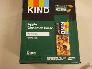 Box of 12 KIND Apple Cinnamon Pecan...