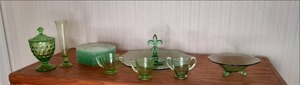 lot 73 image: Collection of Vintage Emerald Green...