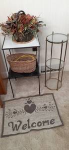 lot 78 image: Round Brass toned 3 tier shelf or p...