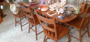 lot 87 image: Fabulous large dining table with en...