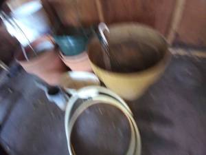 lot 35 image: Large Plastic Pail, Vintage Waterin...