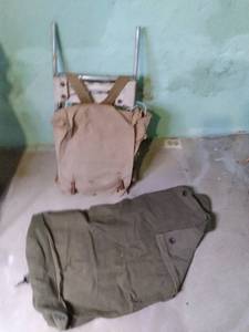 lot 43 image: Vintage Military Style Hiking Pack,...