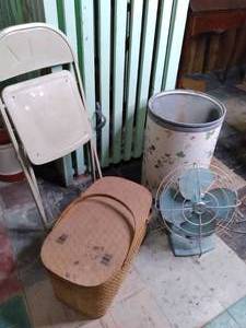 lot 169 image: Vintage Sewing Basket, Vintage Tabl...