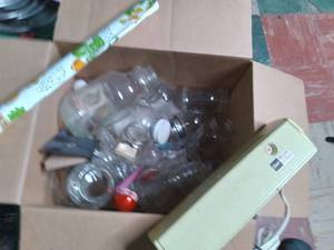 lot 172 image: Large Box of Glass Jars, Oster Touc...
