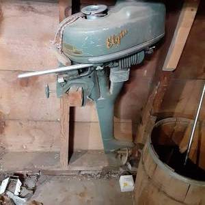 lot 10 image: Vintage Sears Elgin Outboard Boat M...