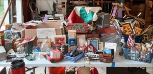 lot 137 image: Huge Lot of randomness Womens clu...