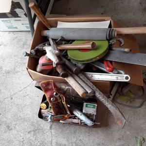 lot 135 image: Extremely HIGH VALUE Of Heavy Duty ...