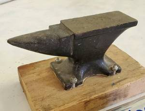Miniature Anvil