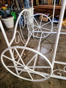 White Metal Twin Size Carriage Bed