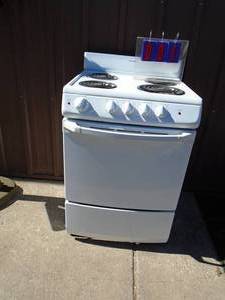 Hotpoint apartment size 220 volt rangeoven. New condition. Never been used. Will need cord. As shown.