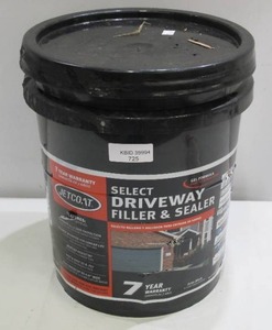 lot 725 image: Jetcoat 4.75-Gallon Asphalt Sealer