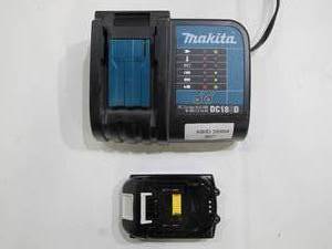 lot 807 image: Makita DC18SD 7.2-18V Li-IonNiMH Standard Battery Charger with 2.0 Ah Battery