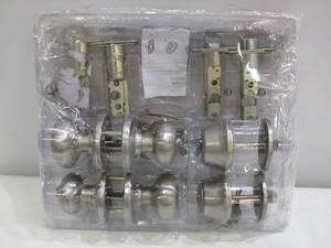 lot 840 image: Kwikset Tylo Stainless Steel Exterior Entry Door Knob and Single Cylinder Deadbolt Project Pack