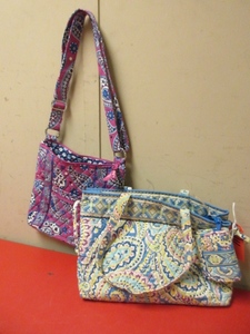 lot 411 image: VERA BRADLEY CLOTH BAGS