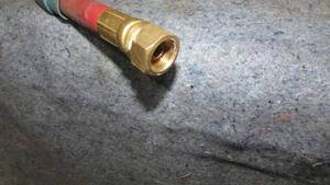 lot 64 image: Retractable Air Hose