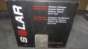 lot 82 image: Battery Charger