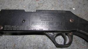 lot 104 image: Daisy BB Gun