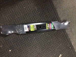 lot 21 image: MaxPower 2 Blade Set for Many 46 in. Cut MTD, Cub Cadet, Troy-Bilt, Craftsman Mowers Replaces OEM #s 742-04244, 742-04290