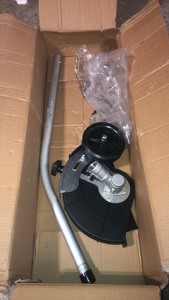 lot 56 image: Sunseeker Universal Edger Attachment
