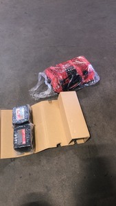 lot 61 image: Milwaukee M18 18-Volt Lithium-Ion Starter Kit with Two 5.0 Ah Battery Packs and Dual Bay Rapid Charger