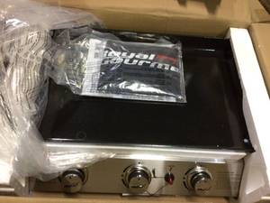Portable 3-Burner Built-in Propane Gas Grill in Stainless Steel by Royal Gourmet Customer Returns See Pictures