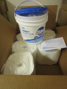 lot 208 image: KIMBERLY-CLARK WIPERS, WET-TASK DISPENSERS, FOR BLEACH, DISINFECTANT, AND SANITIZERS - BULK CASES