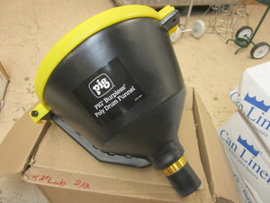 lot 231 image: PIG BURPLESS POLY DRUM FUNNEL - NEW