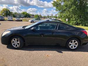 2008 Nissan Altima S COUPE - LOADED