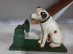 Vintage AC Williams Cast Iron Nipper RCA Dog Victrola Record Still Coin Bank