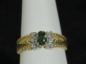 lot 18 image: 10 Karat Yellow Gold Ladies Gemstone and Diamond Ring