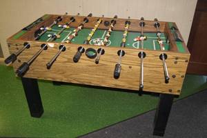 lot 3 image: Vintage Foosball Table